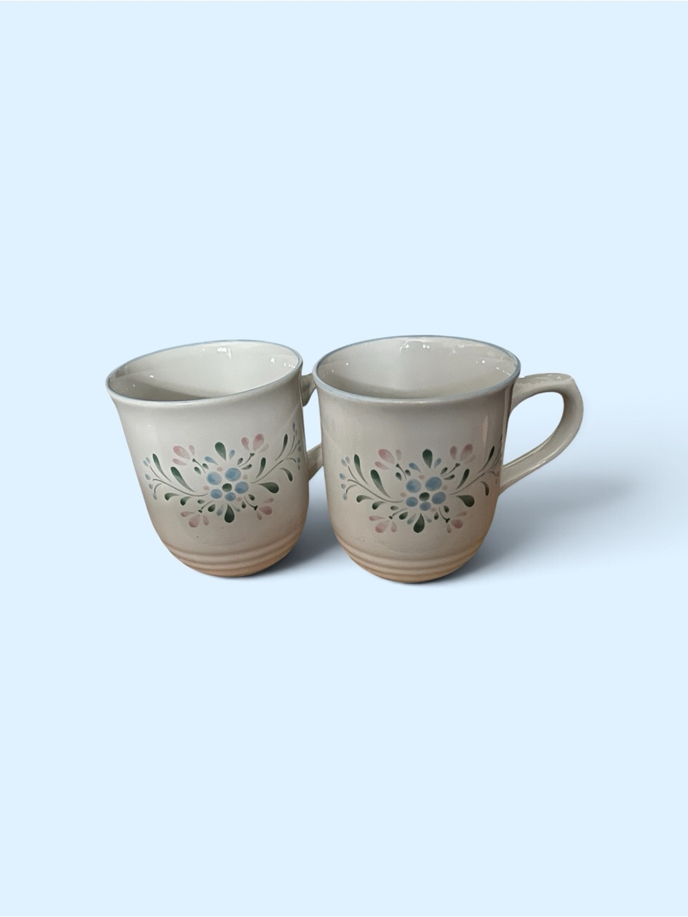 Fascino Ceramic Floral Stoneware Mugs Set of 2 - Cream with Pastel Floral Design